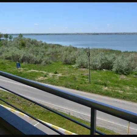 Summerland Seaview