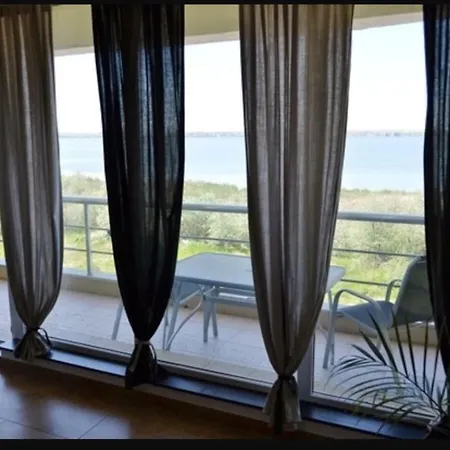 Summerland Seaview